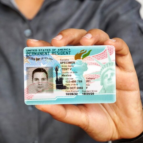 Участь у лотереї Green Card може стати платною: нові умови програми Diversity Visa
