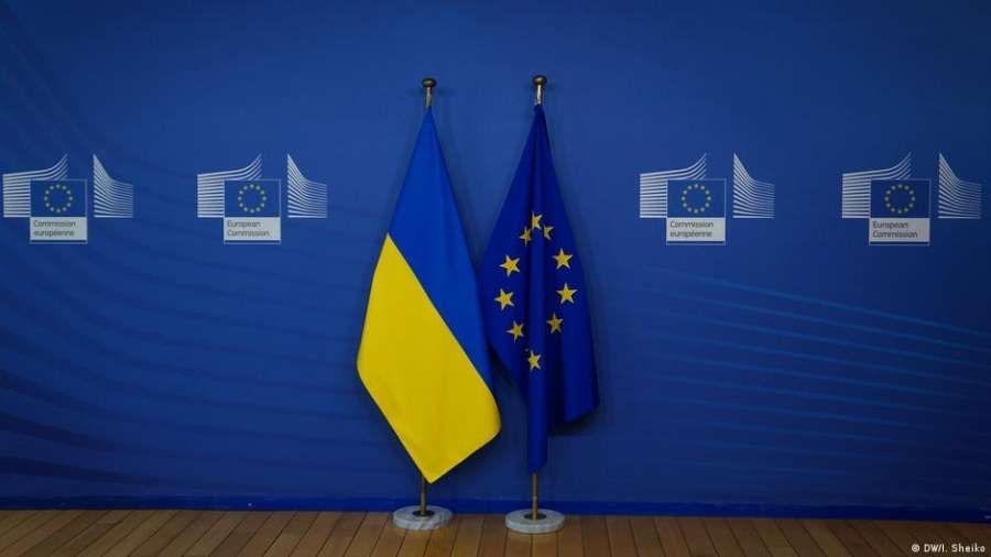 Нові правила виїзду українців до ЄС у 2025 році: що зміниться після запуску EES